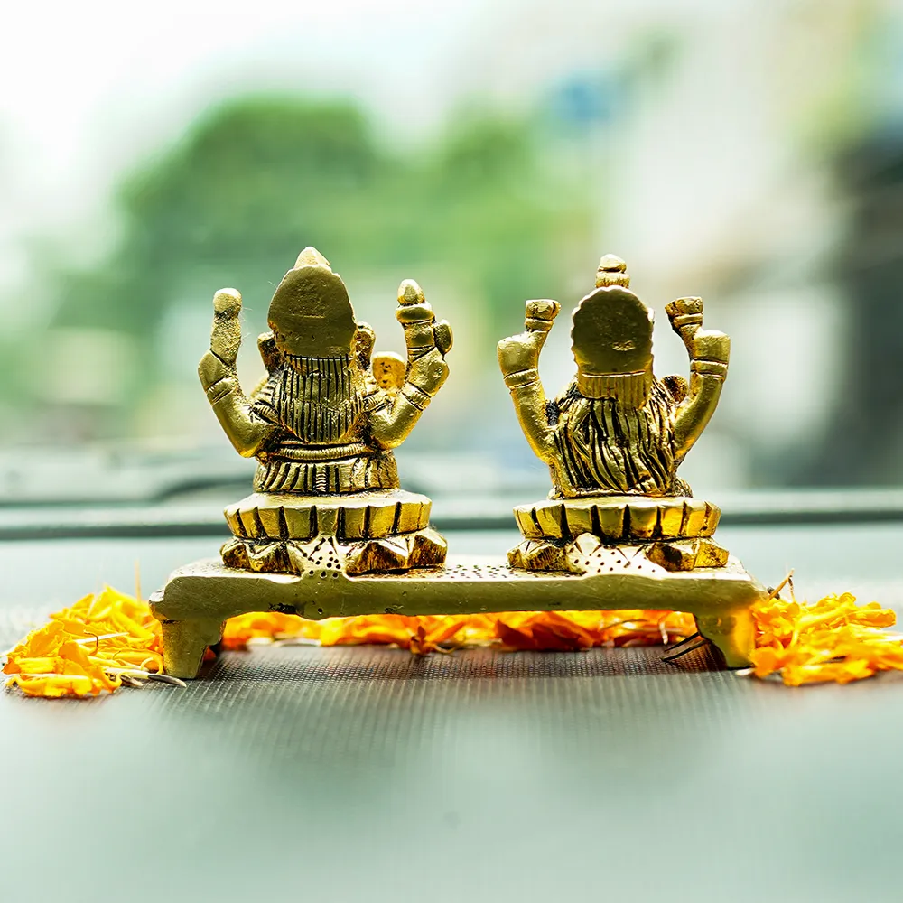 Divine Lakshmi Maa Brass Finish Handmade Idol Set Of 1