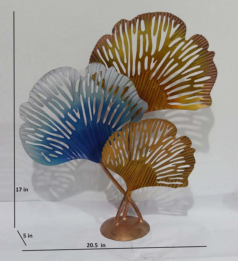 Dreamy Petals Floral Metal Table Accent / Showpiece