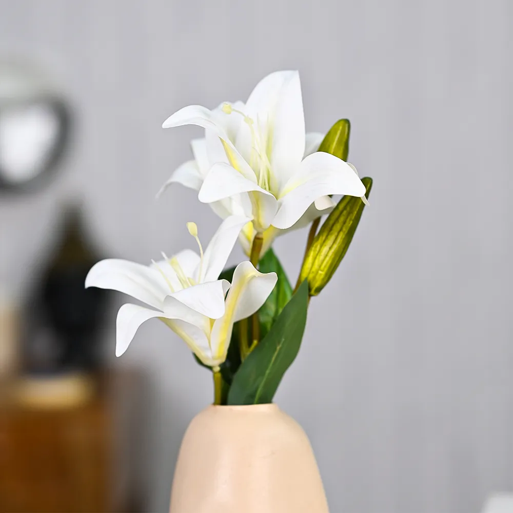 Dreamy White Lily Artifical Flower Strands