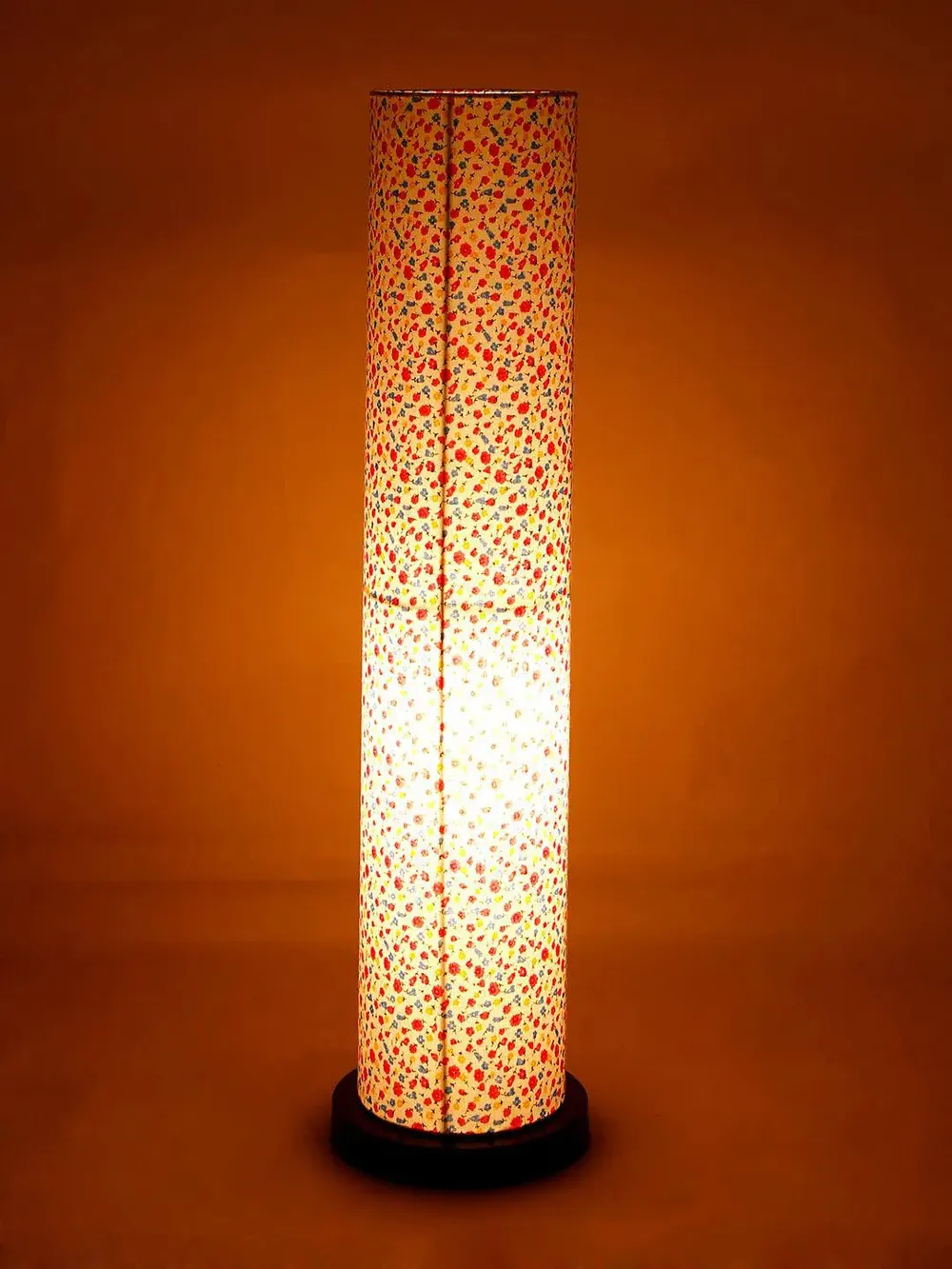 Elite Round Floral Floor Lamp with Sleek Iron Base