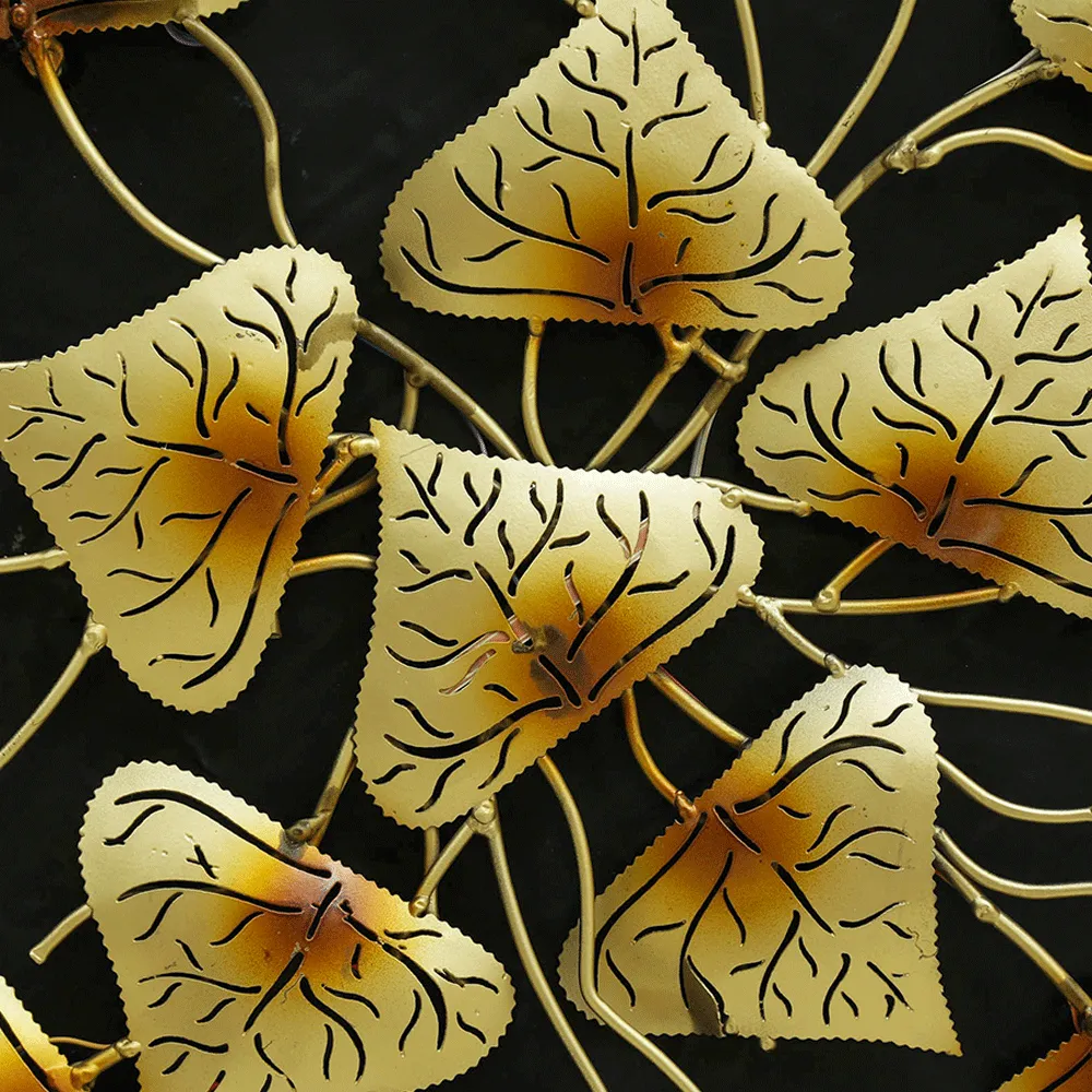 Encarved Artistic Metal Wall Plate