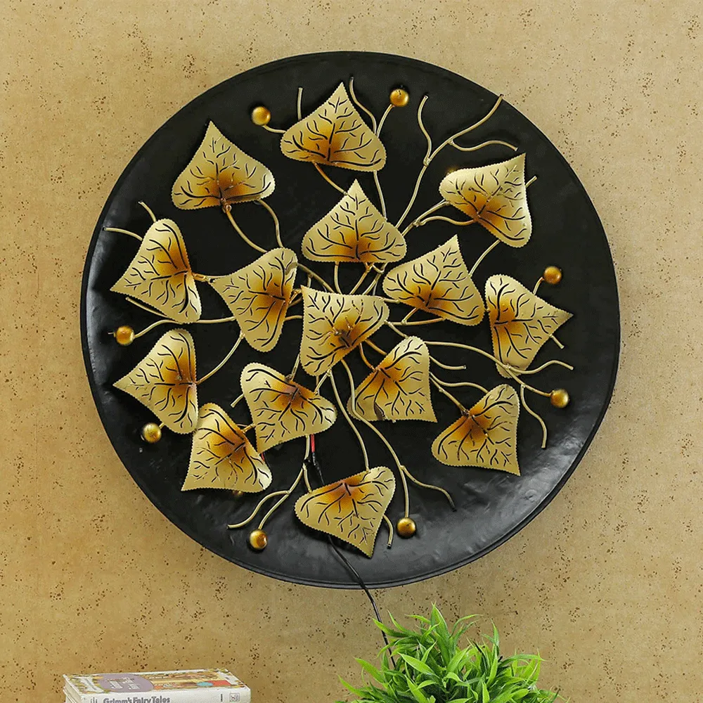 Encarved Artistic Metal Wall Plate