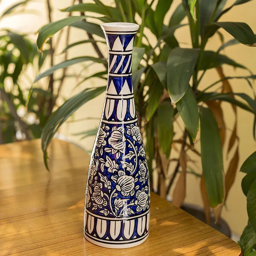 Exquisite Designer Modern  Vase