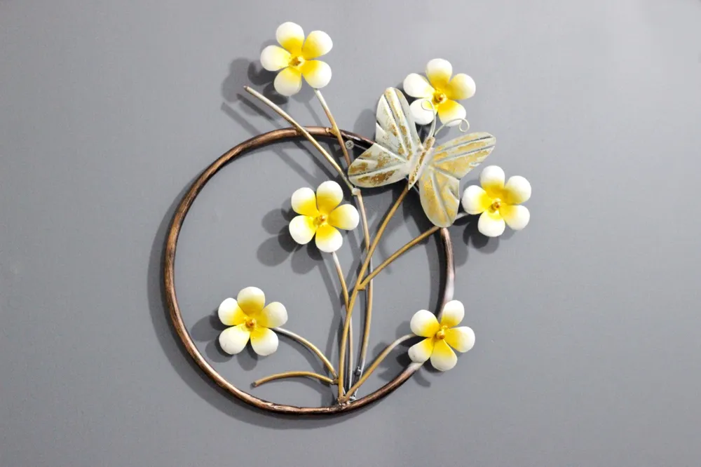 Floral Metallic Circular Ring Wall Decor (Multicolour, Bronze Finish)