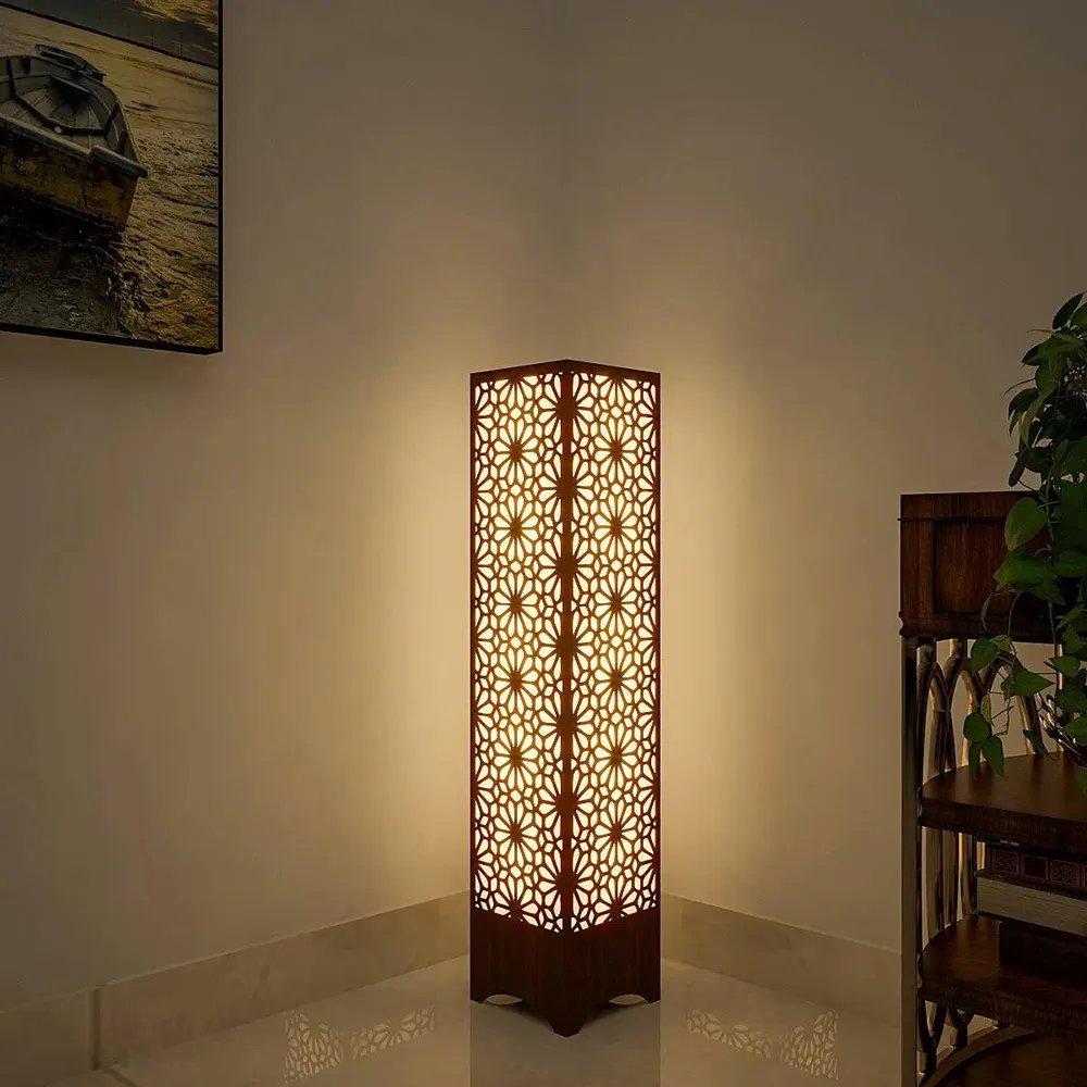 Flower Design Wooden Floor Lamp / Side Light / Modern Lamp