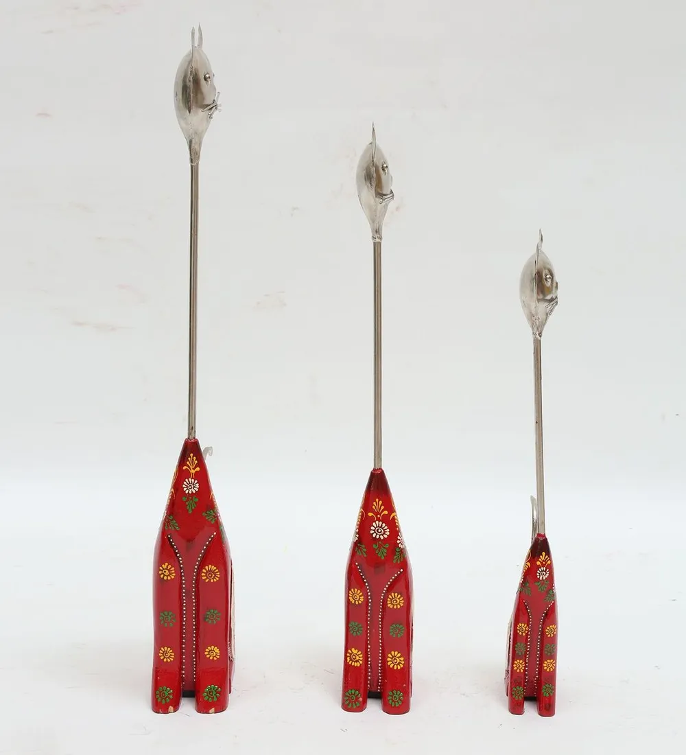 Funky Floating Cat Faces Wooden Figurine / Showpiece Set Of 3