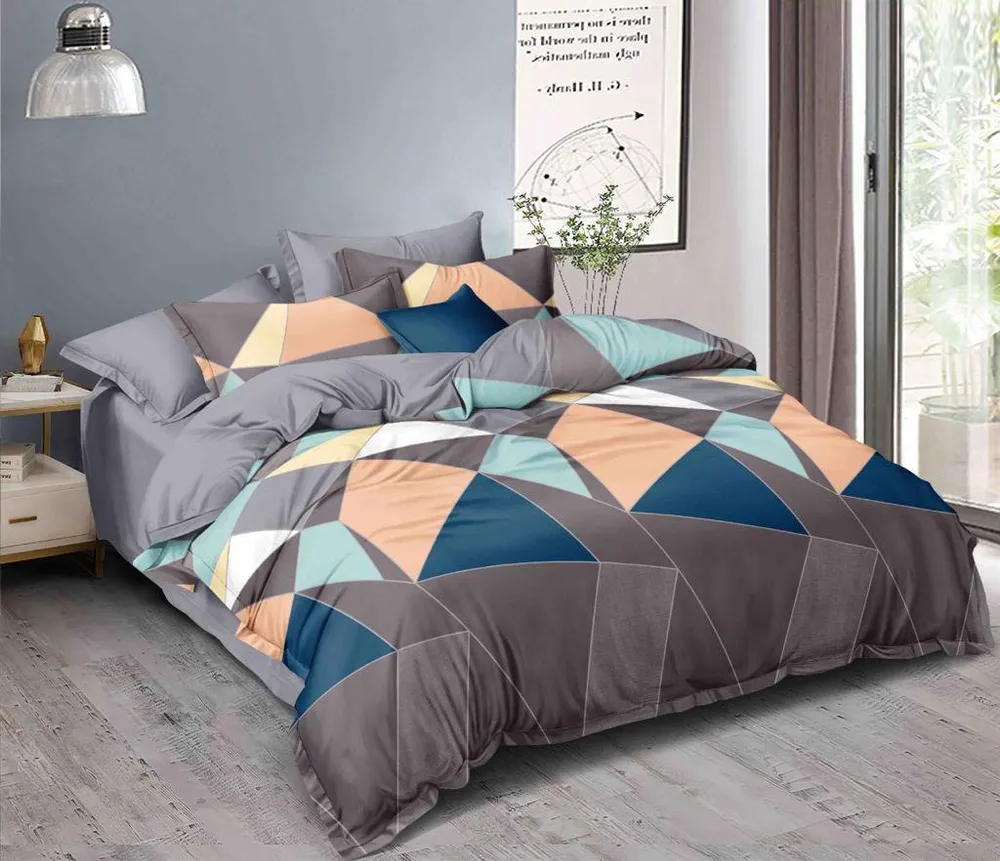 Geometric Design Printed Modern Double Bed Premium Bedsheet With Pillow Covers