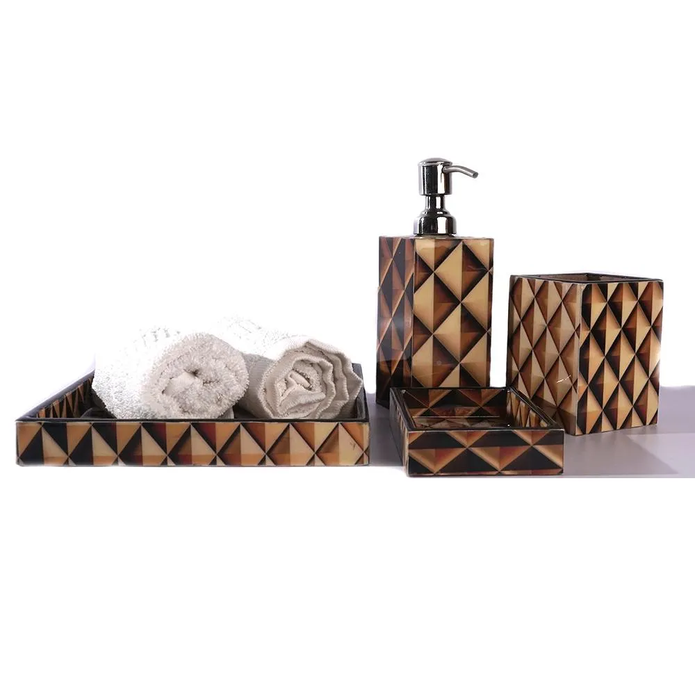Geometric Pattern Bath Accessories Set