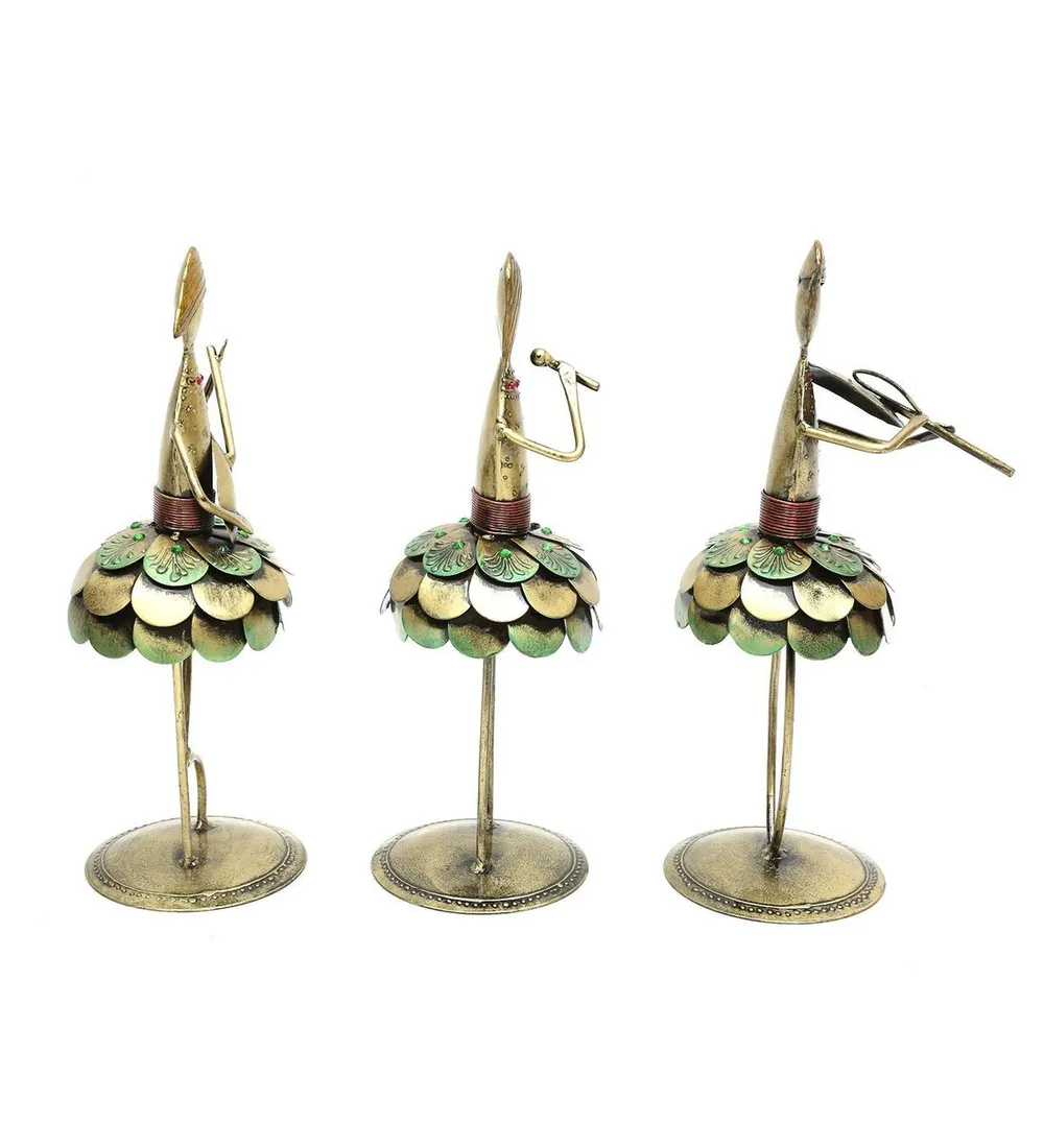 Girl Gang Musician Figurines / Showpiece Set Of 3