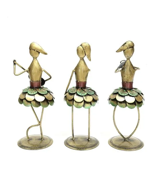 Girl Gang Musician Figurines / Showpiece Set Of 3