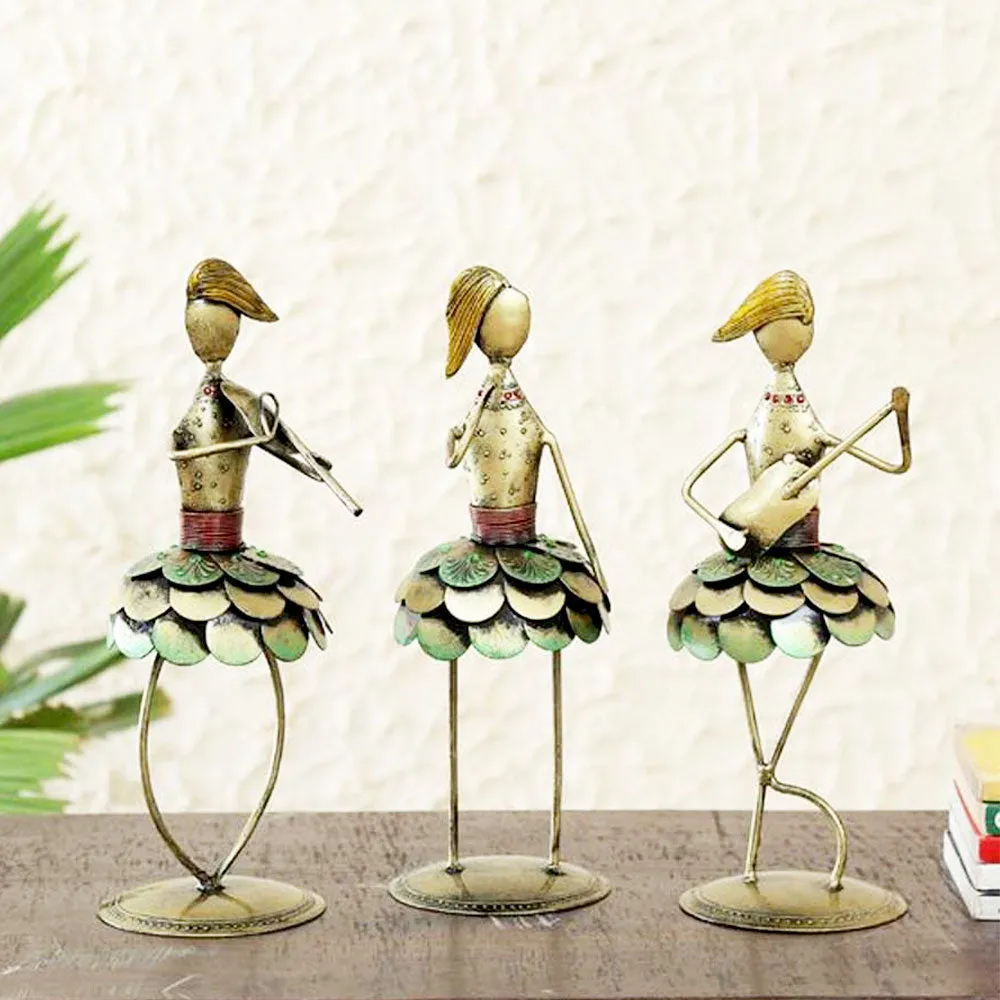 Girl Gang Musician Figurines / Showpiece Set Of 3