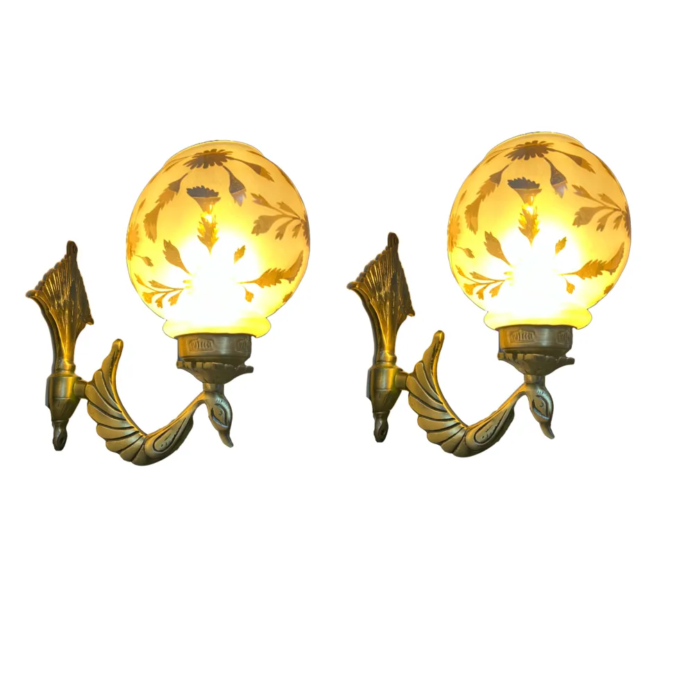 Golden Designer Oval Wall Sconce Single Piece