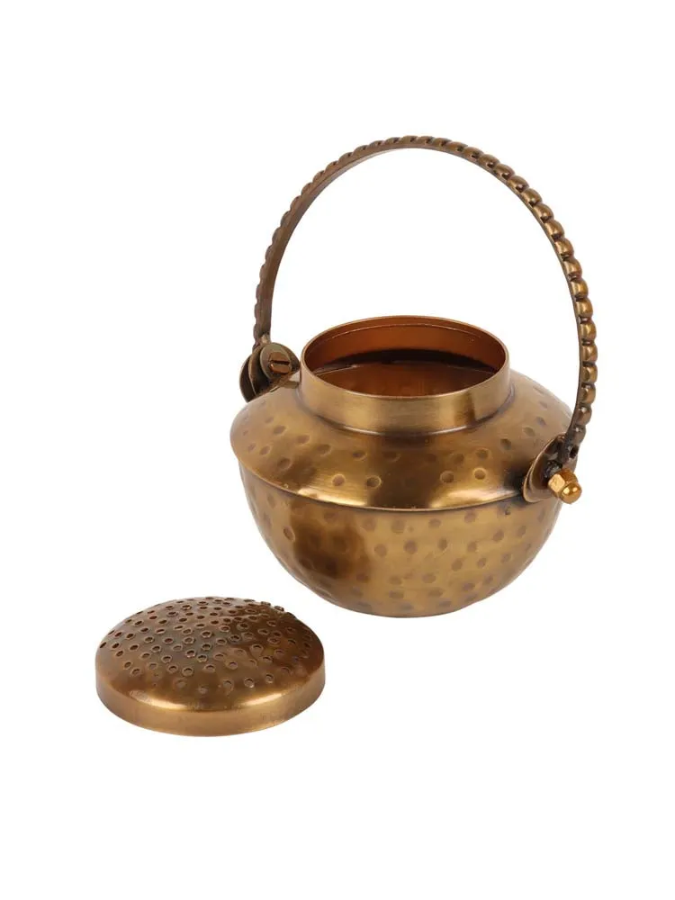Golden Kalash Motif Lobaan Daan