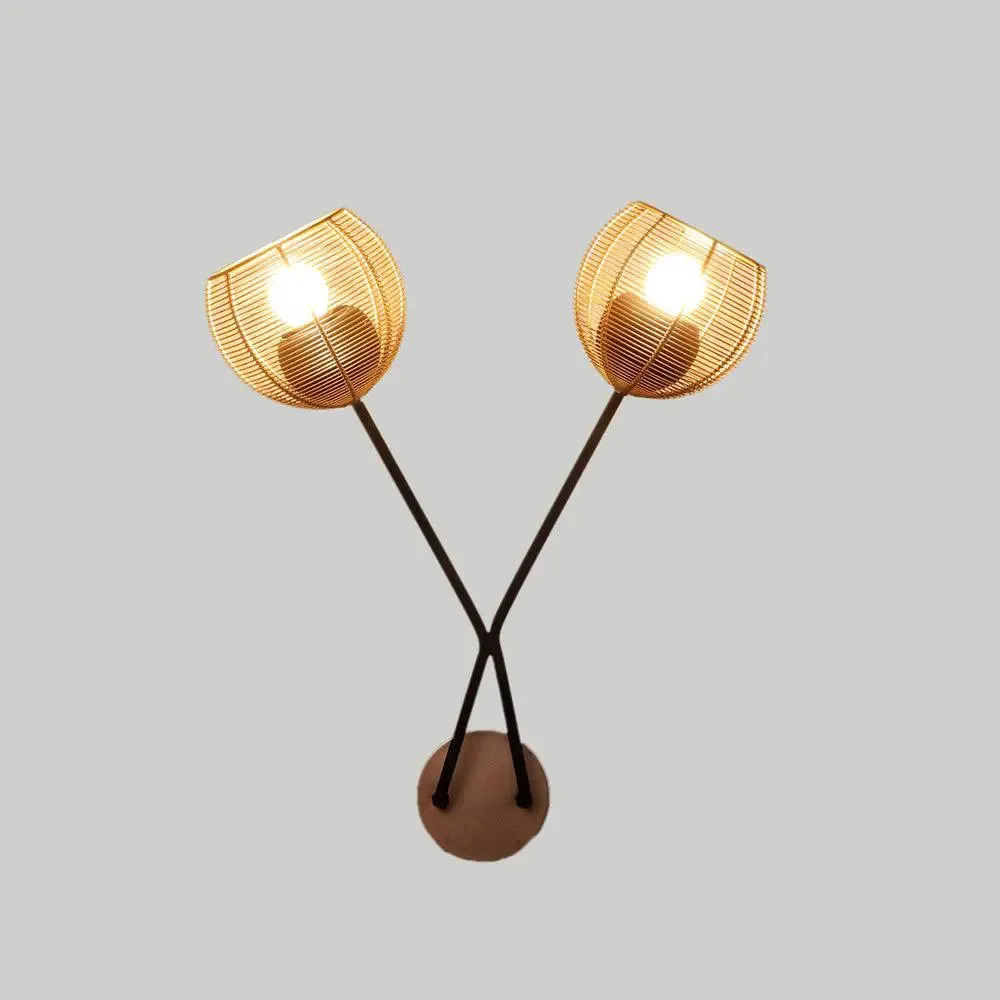 Golden Round Flower Twigs Wall Mounted Lamp Single Piece