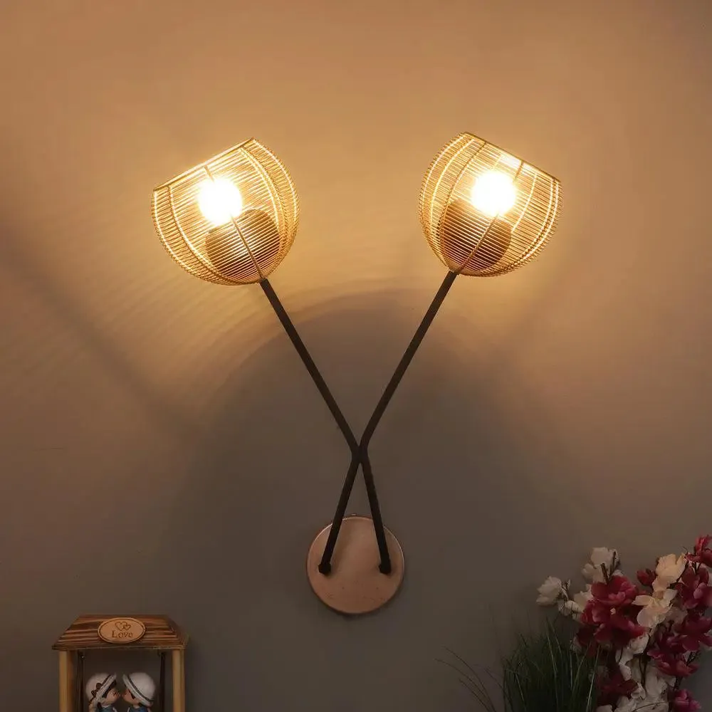 Golden Round Straight Flower Twigs Wall Mounted Lamp Single piece