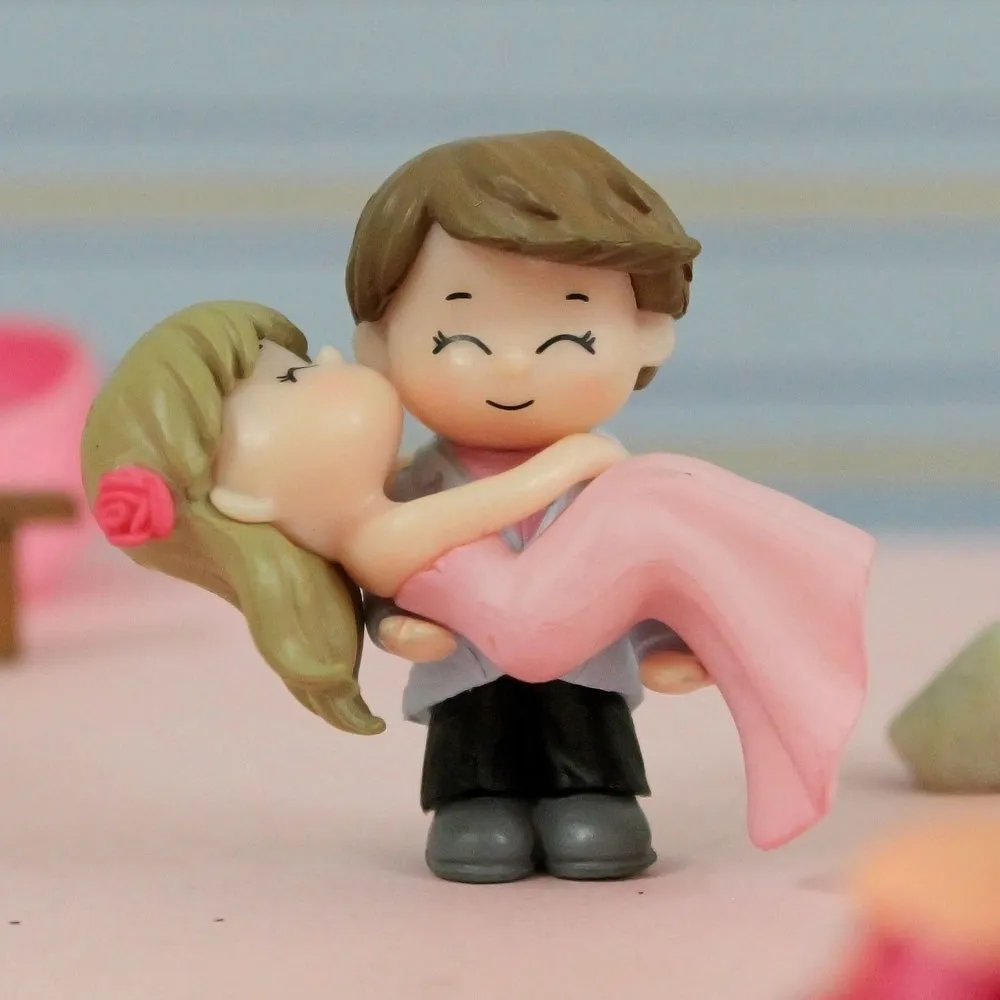 Gorgeous Romantic Kissing Couple in Park Miniature Showpiece for Valentine's Day