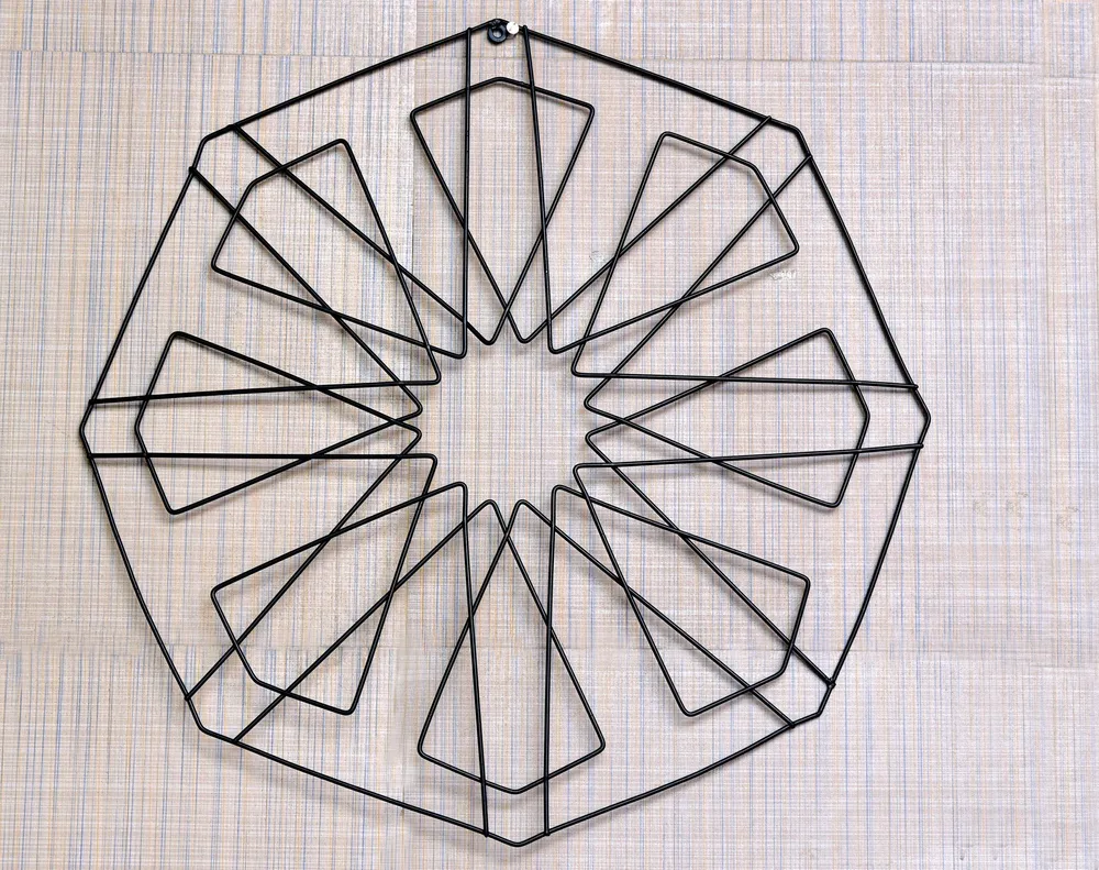 Grista Octagonal Grid Photo Organizer