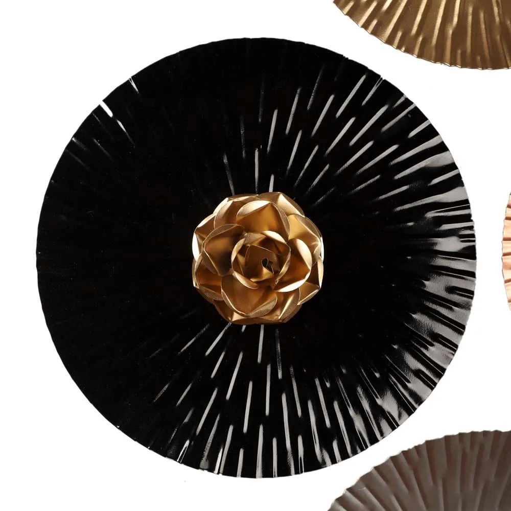 Hammered Foil Motif Rose Metal Decorative Wall Plates Set Of 4