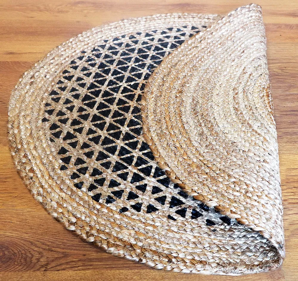 Hand braided Golden Bordered Black Round Jute Floormat