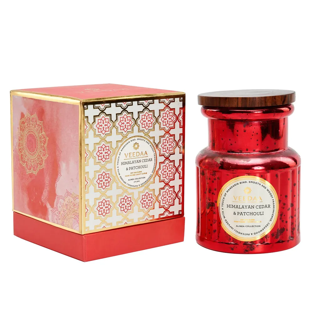 HIMALAYAN CEDAR &amp; PATCHOULI CROWN GLASS SCENTED CANDLE