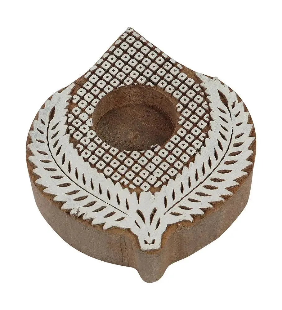 Intricately Carved Mango Wood Beige Tealight Candle Holder (Set of 4)