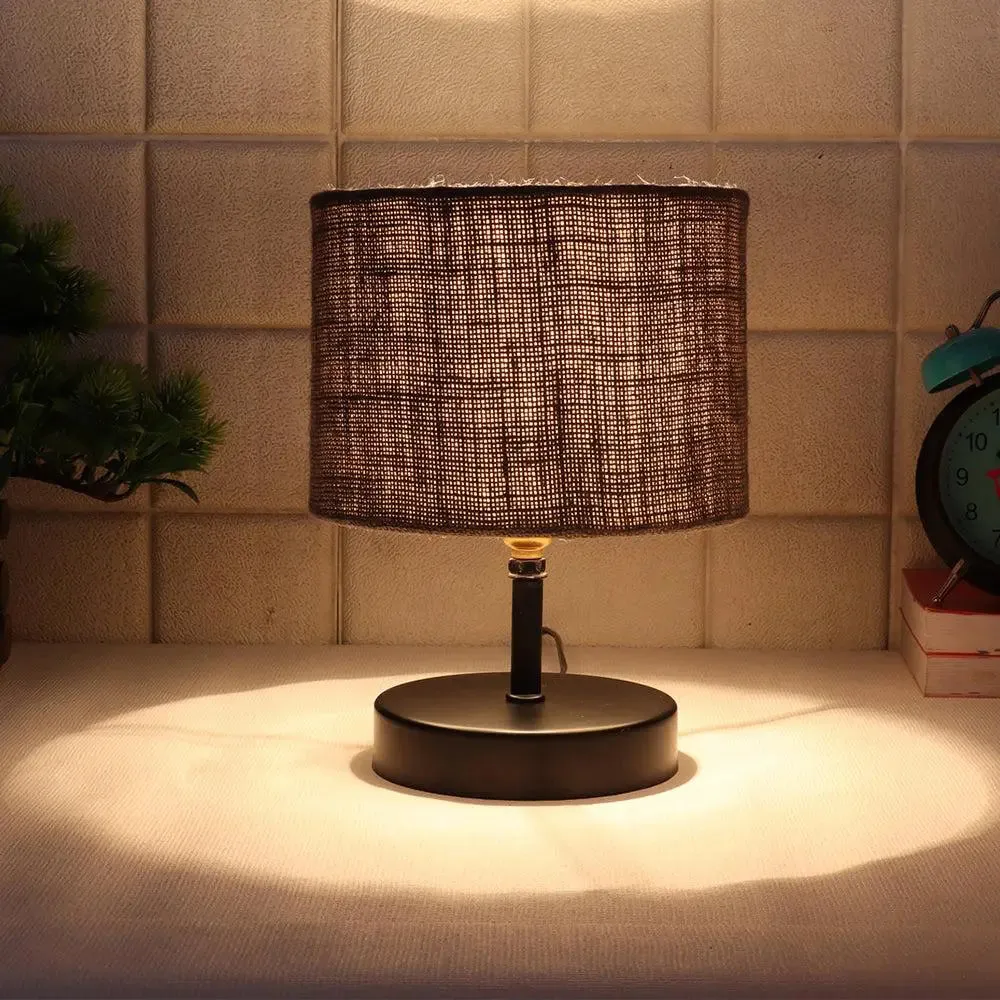 Iron table lamp with Grey Jute Shade