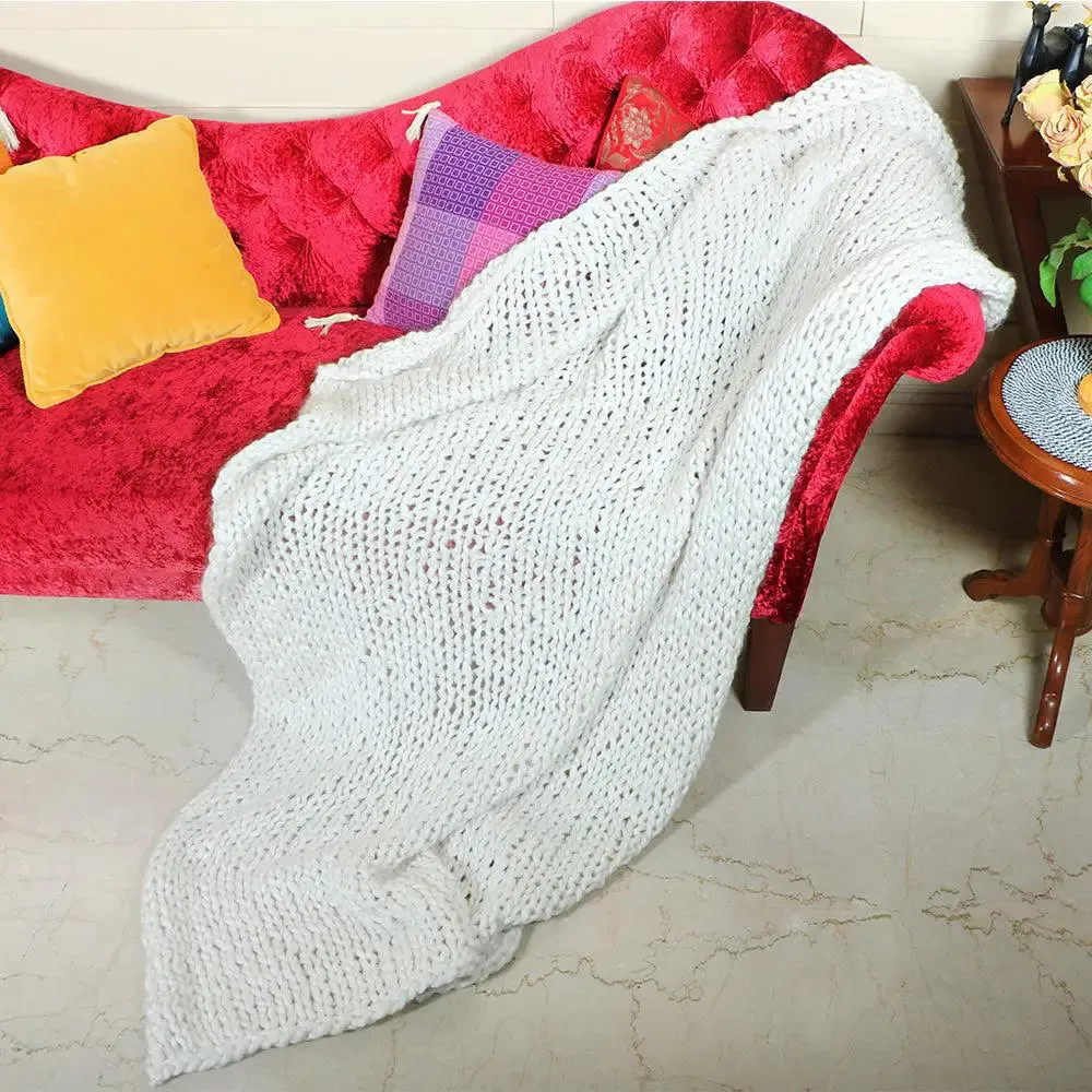 Ivory Chunky Knitted Acrylic & Woolen Throw