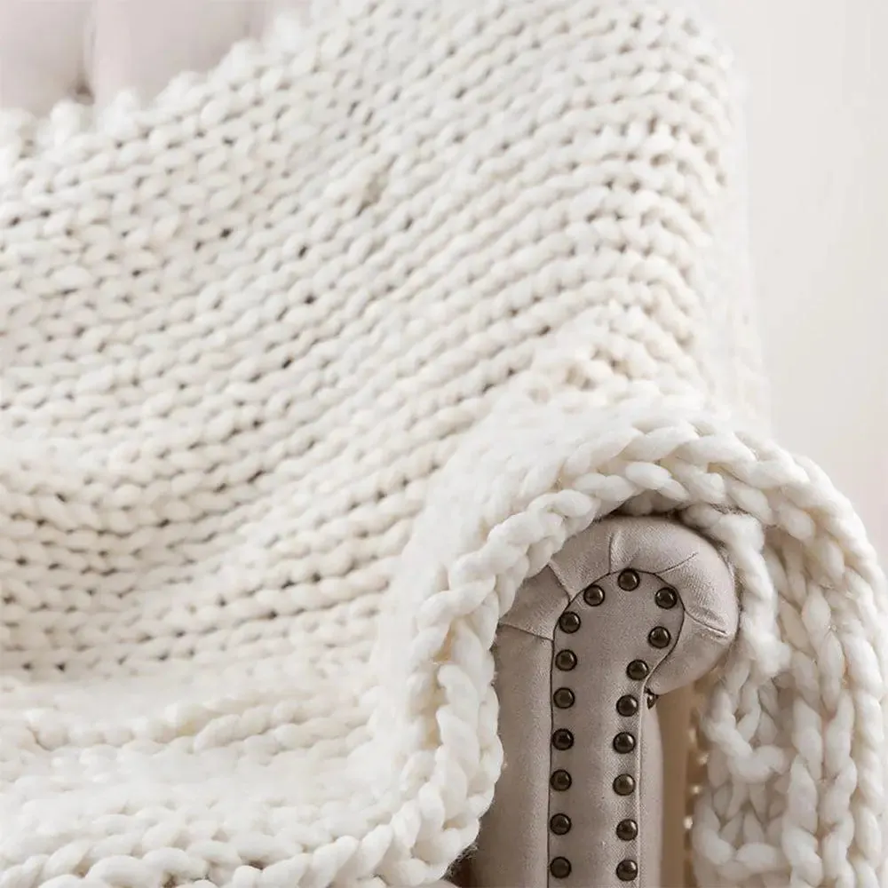 Ivory Chunky Knitted Acrylic & Woolen Throw