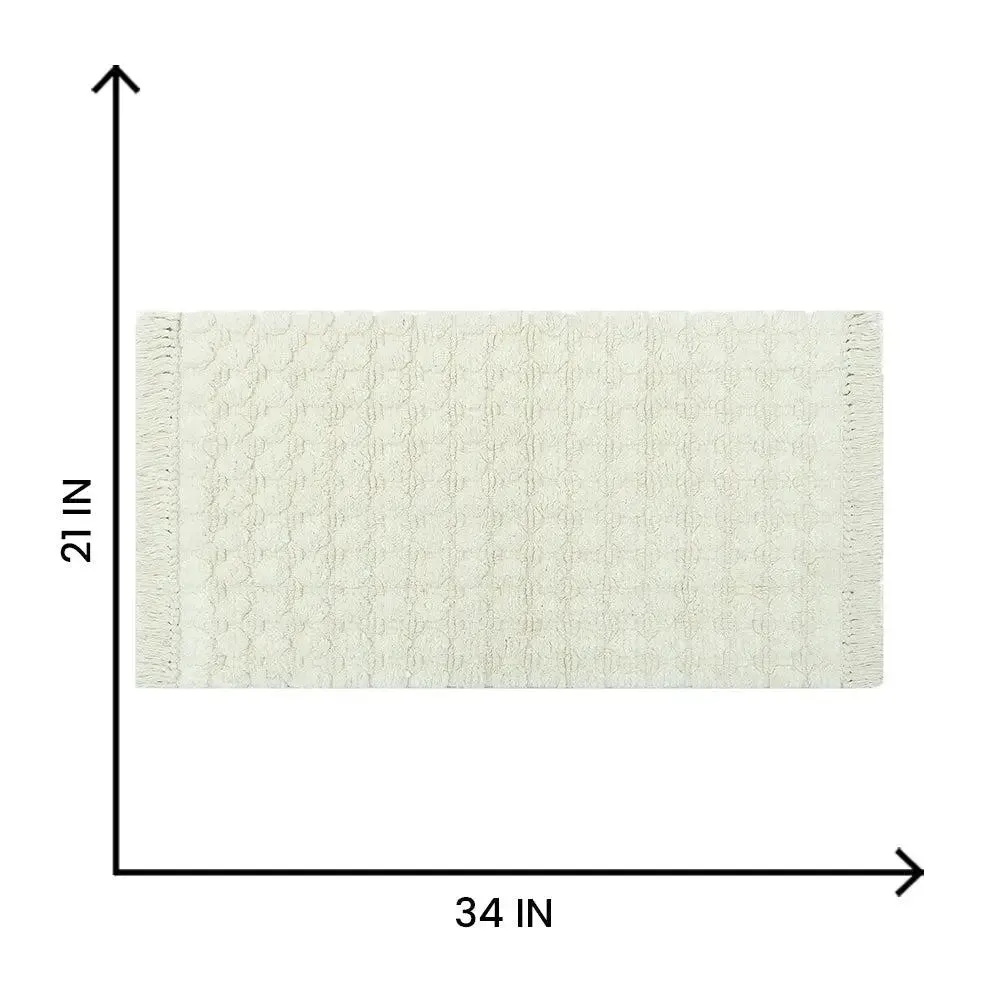 Ivory Textured Soft Cotton Bathmat (21 x 34) Inches Single Piece
