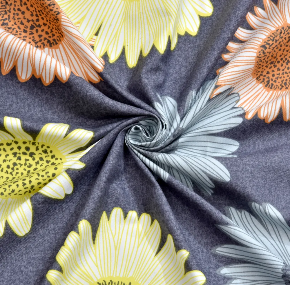 Jaipur Fabric Bold Floral Designer Super Soft Polymix Double Bedsheet