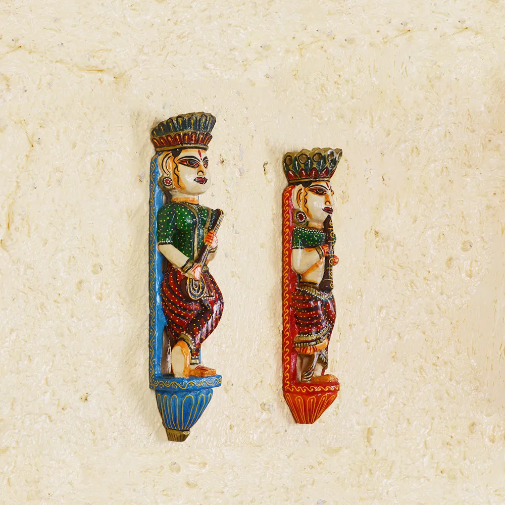 Jaipur Kathputli Themed Set of 2 Wooden Dolls