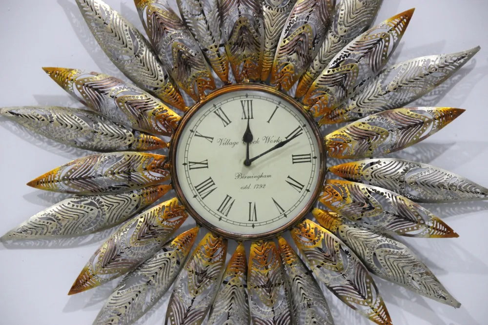 Large Round Metallic Wall Clock for Living Area