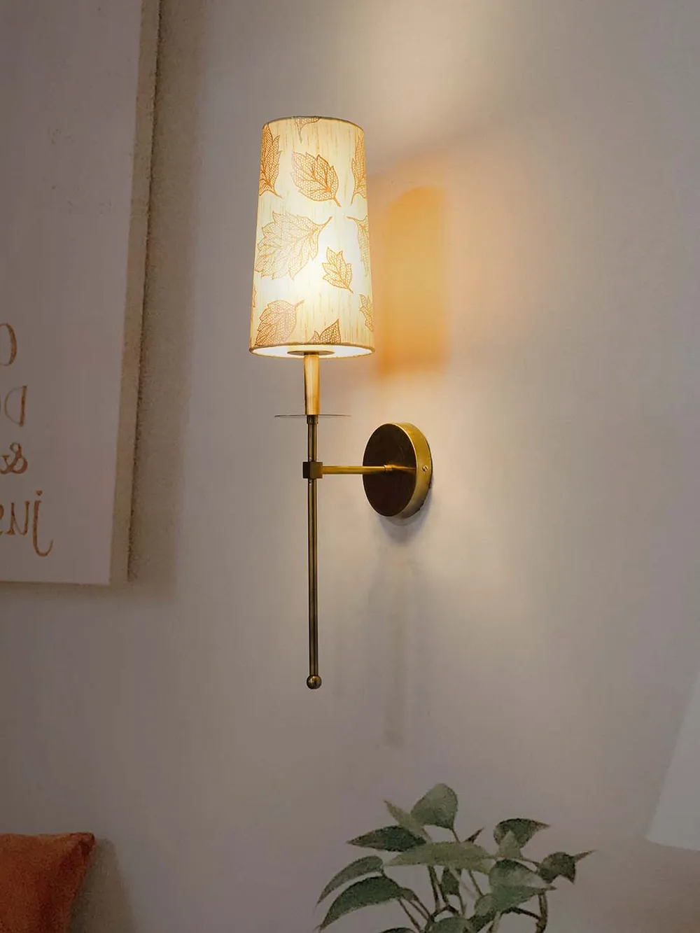 Leafage design Antique Gold Finish Long Armed Single Light Wall Sconce