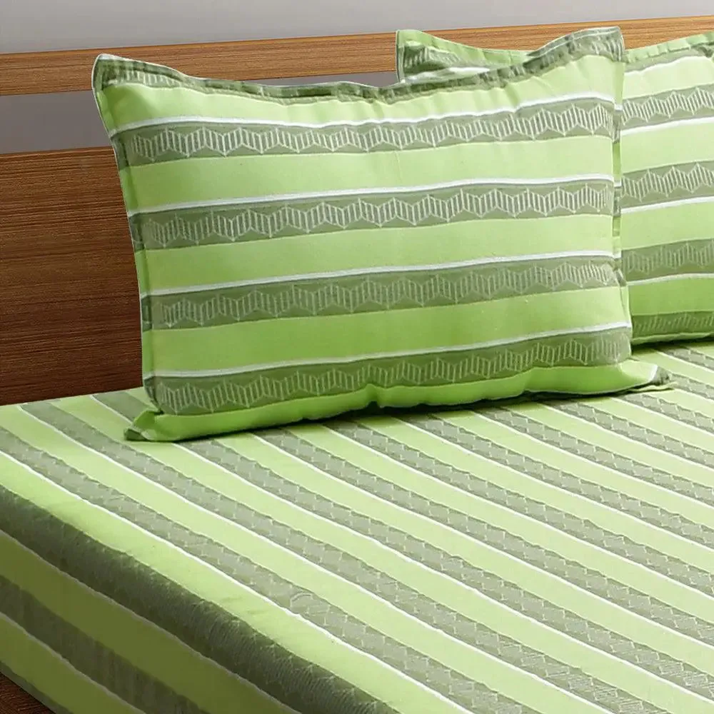 Light Green Traditional Printed Striped Jacqard Queen Size Bedsheet With 2 Pillows Covers