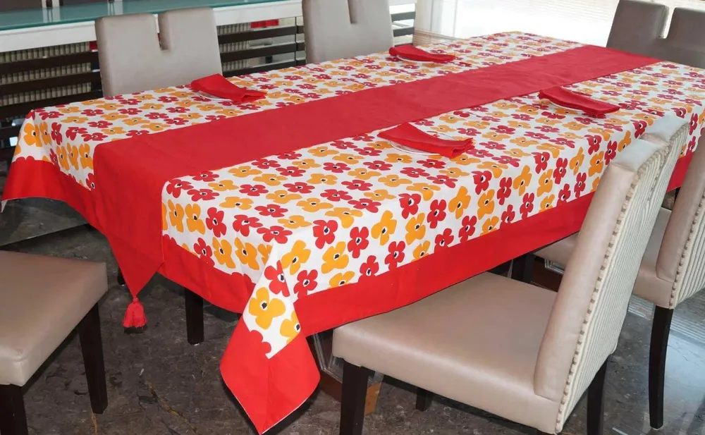 Lushomes Digital Printed 6 Seater Table Linen Set (Pack of 8)