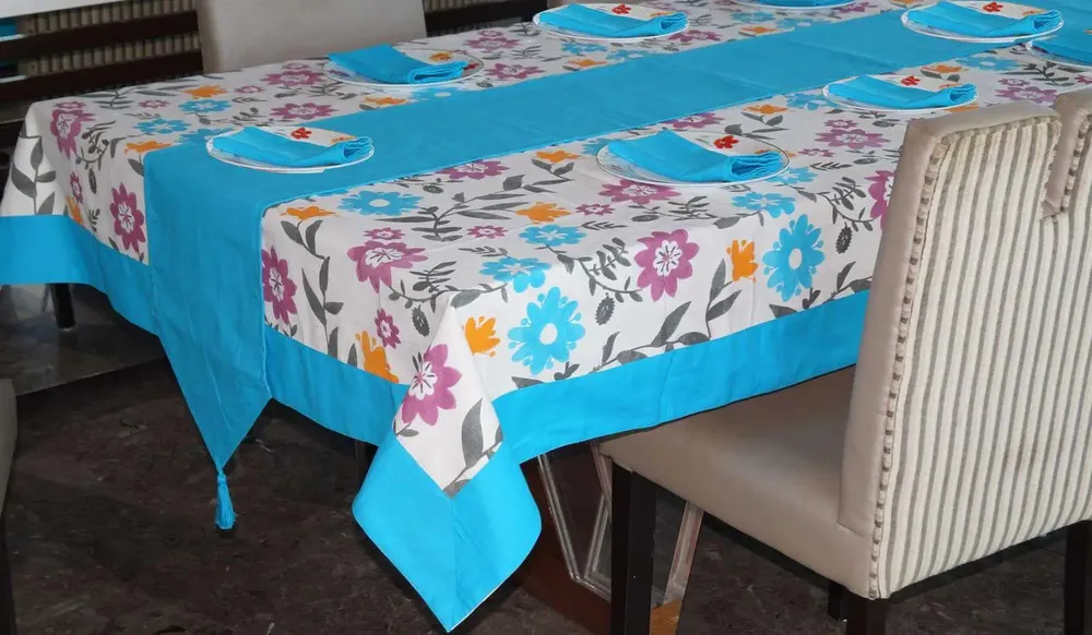 Lushomes Flower Printed 8 Seater Table Linen Set (Pack of 10)