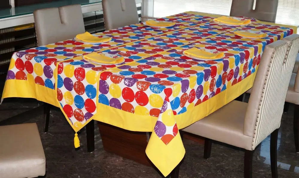 Lushomes High-Quality Digital Printed 6 Seater Small Cotton Table Linen Set (Pack of 8)