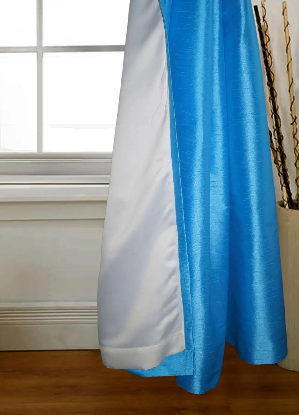 Lushomes Polyester Blue Window Curtain with Lining