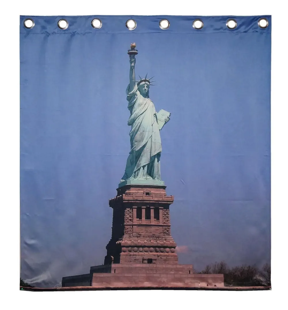 Lushomes Polyester Multicolour 3D Printed Statue of Liberty Curtains