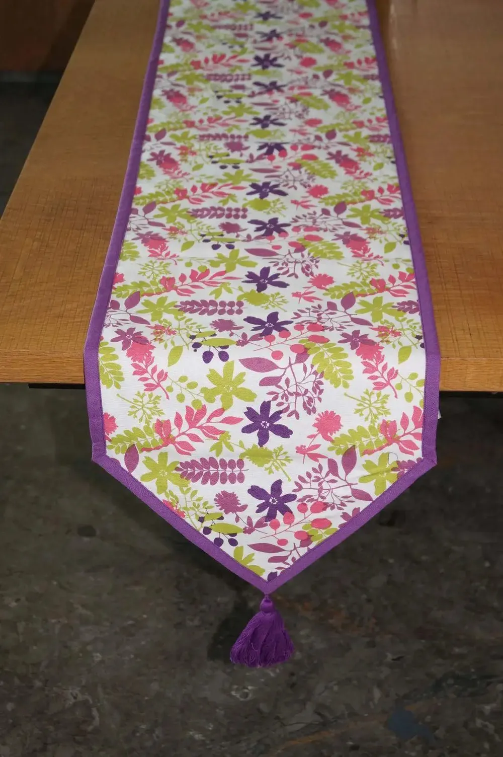Lushomes Purple Rain Printed 8 Seater Table Linen Set (Pack of 10)