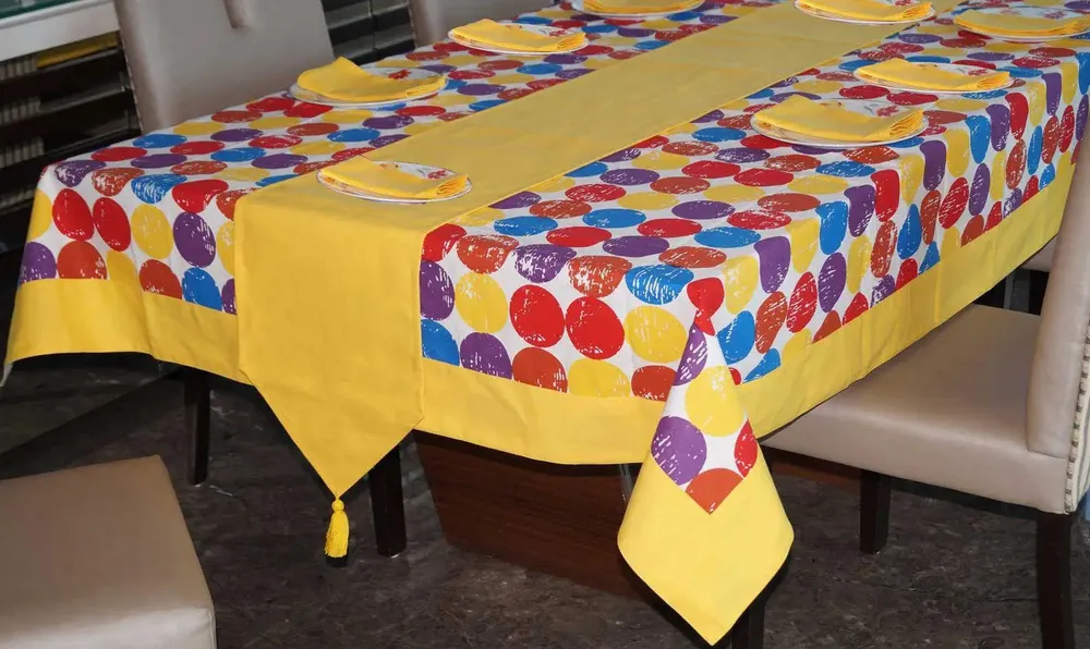 Lushomes Titac Printed 8 Seater Table Linen Set (Pack of 10)