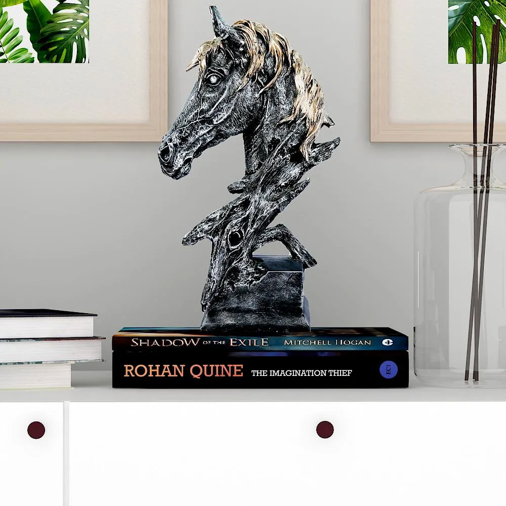Majestic Horse Sculpture Single Piece