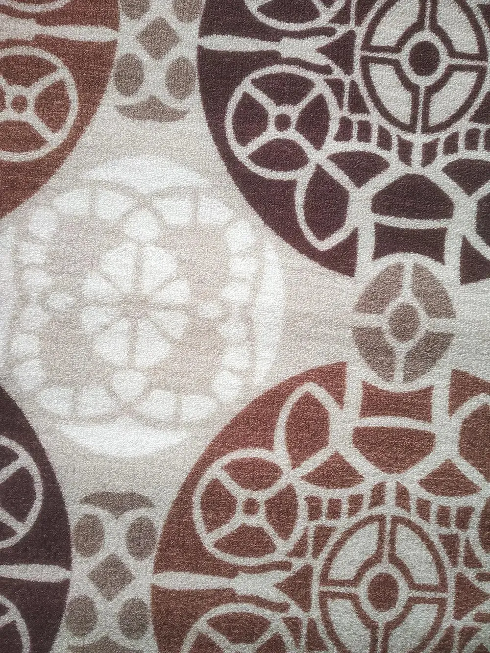 Maroon & Beige Ethnic Circular Printed Premium Area Carpet ( 3 ft x5 ft & 4 ft x 6 ft ) 3X5 ft