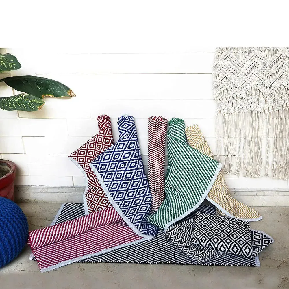 Maroon Designer Handwoven Area Rug (70 x 140) cm