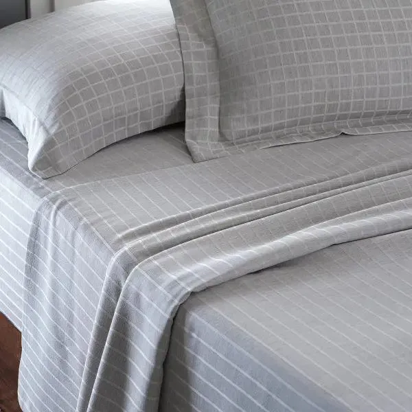 Maspar Bliss Reversible Egyptian Cotton Ultra-Soft Grey King Size Bedsheet with 2 Pillow Covers (300 TC)