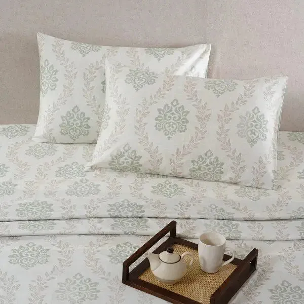 Maspar Green 100% Cotton Printed King Size Bedsheet with 2 Pillow Covers -Tranquil Essence Lawn Leaflet