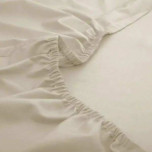 Maspar Slumber Plain Easy Care Percale 100% Cotton Cream Fitted Bedsheet with 2 Pillow Covers (200 TC)