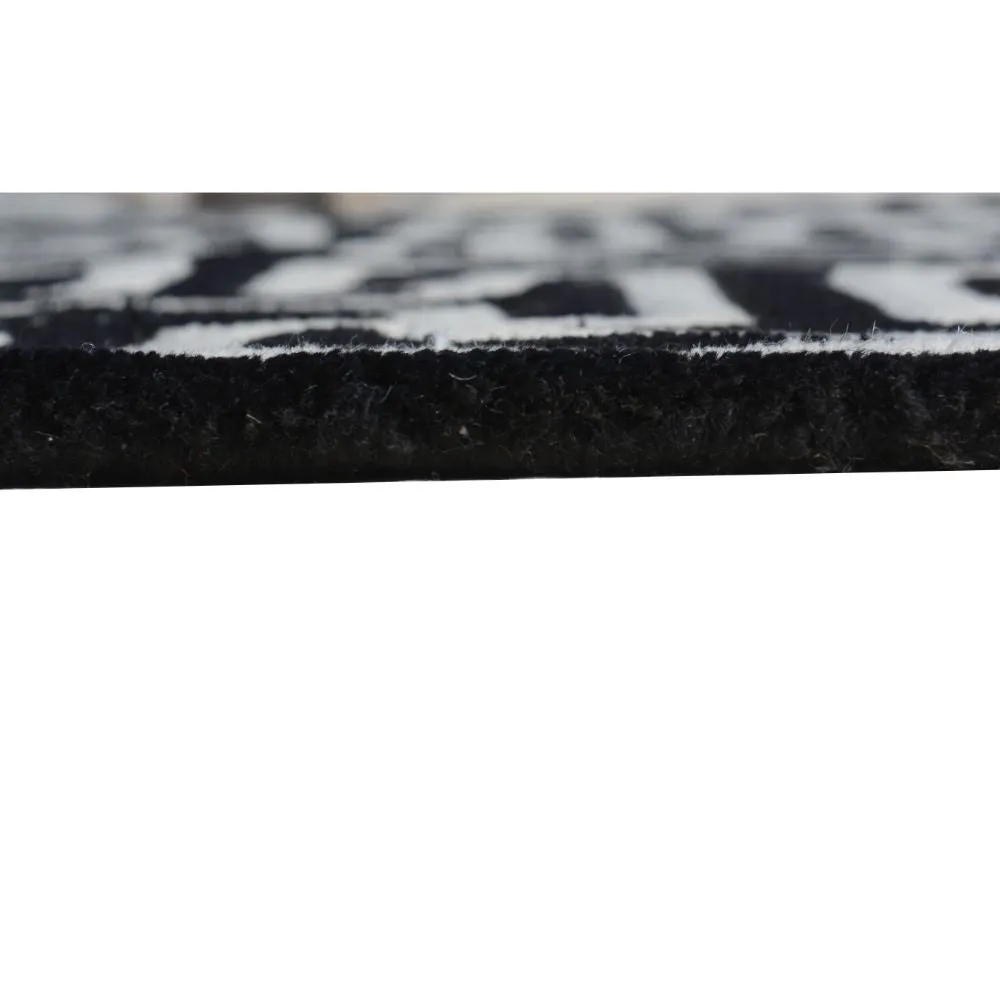 Maze Patterned Black & White Tufted Area Carpet 3X5ft