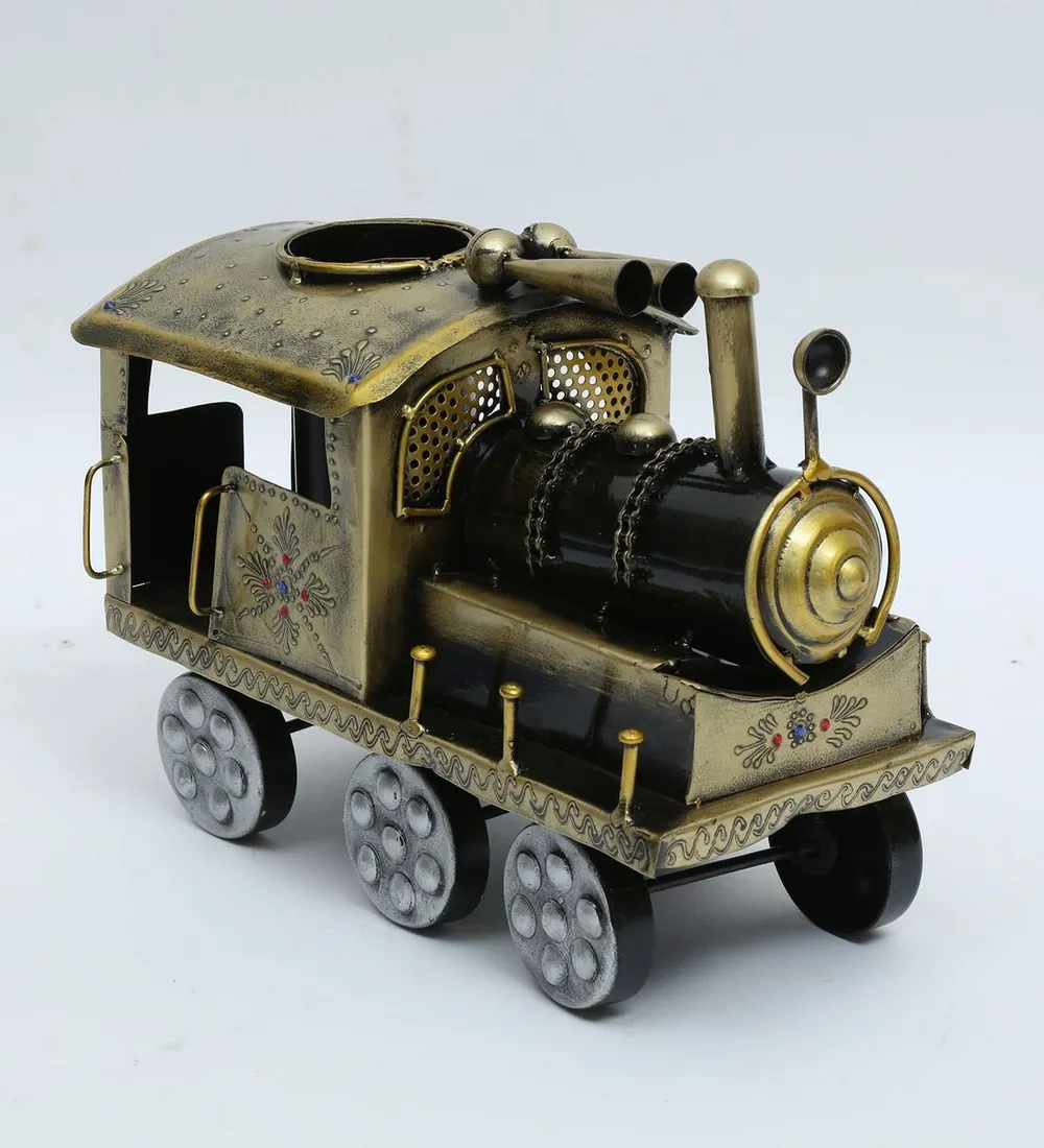 Metallic Big Engine Artistic Pen Stand Single Piece