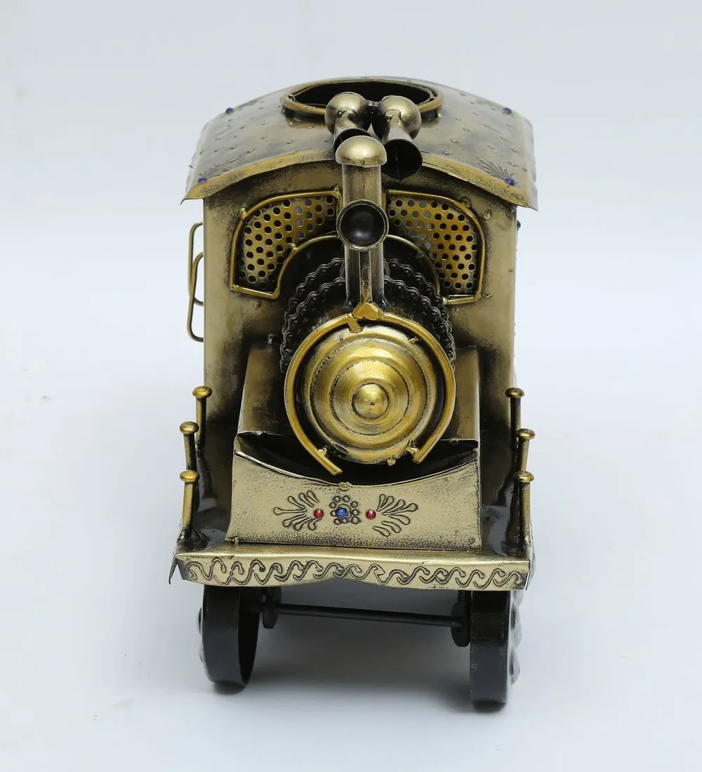 Metallic Big Engine Artistic Pen Stand Single Piece